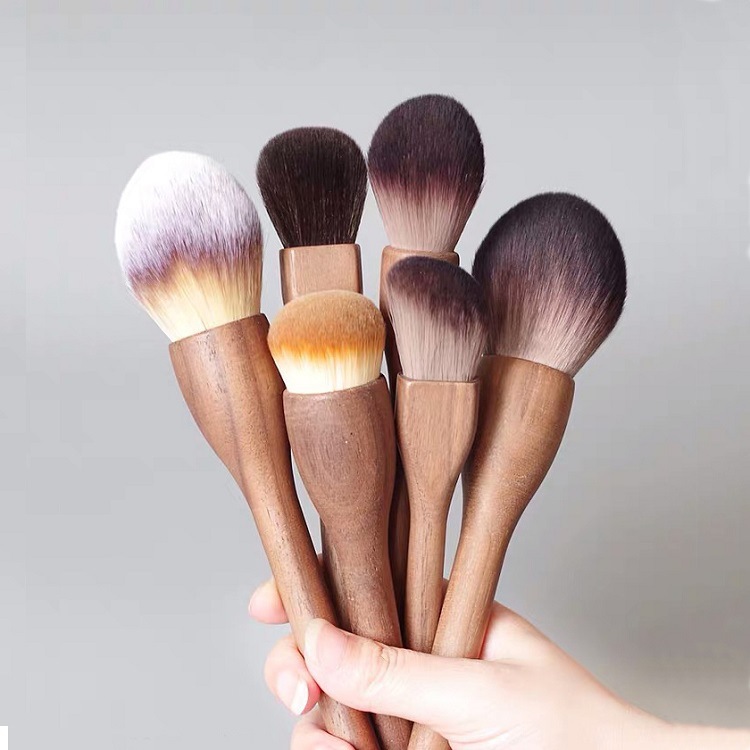 Pontouring Powder Foundation Dome Blush Brush